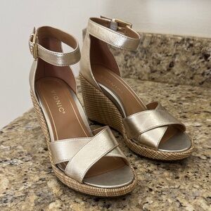 Vionic Metallic Gold Wedge Sandals